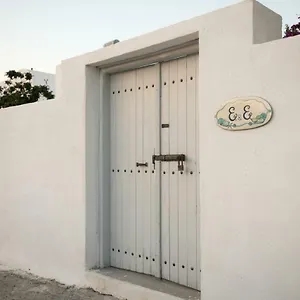 Villa E & E