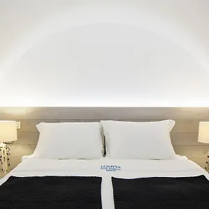 Loizos Hotel Fira (Santorini)